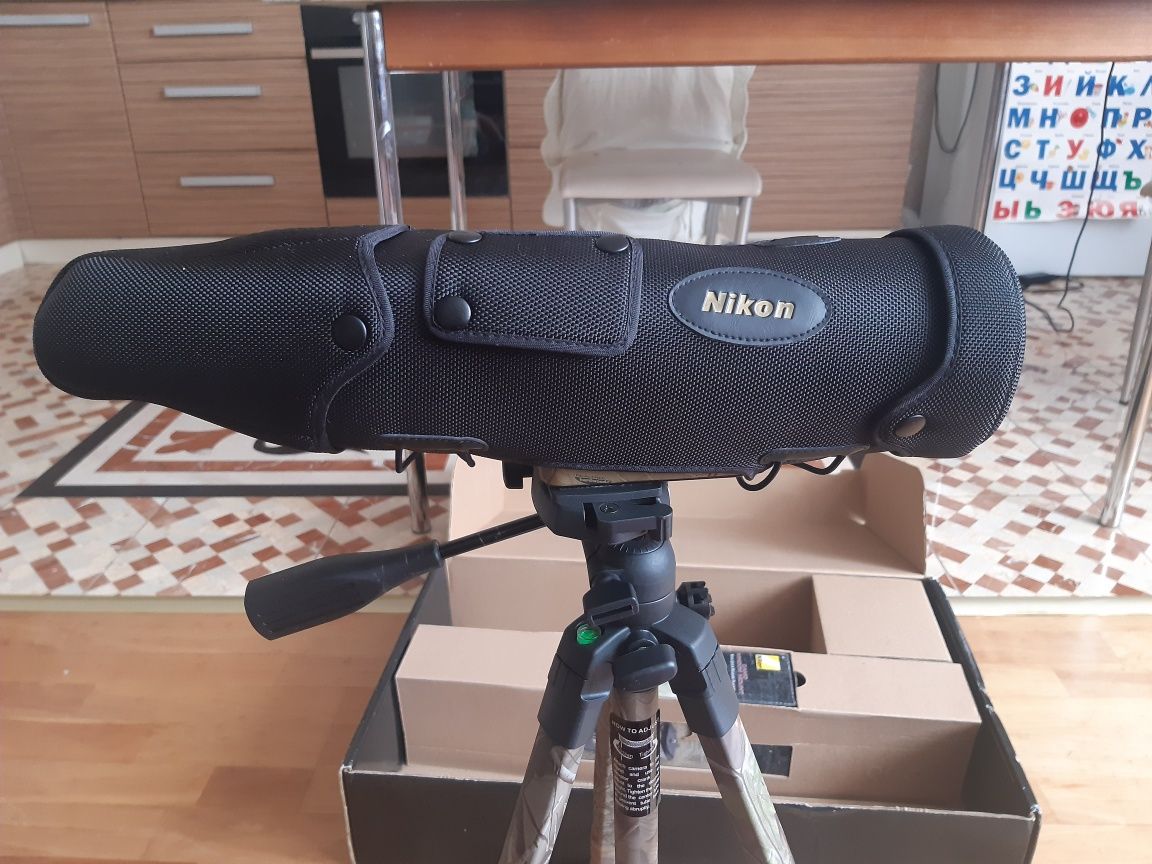 Подзорная труба Nikon 16-48×65