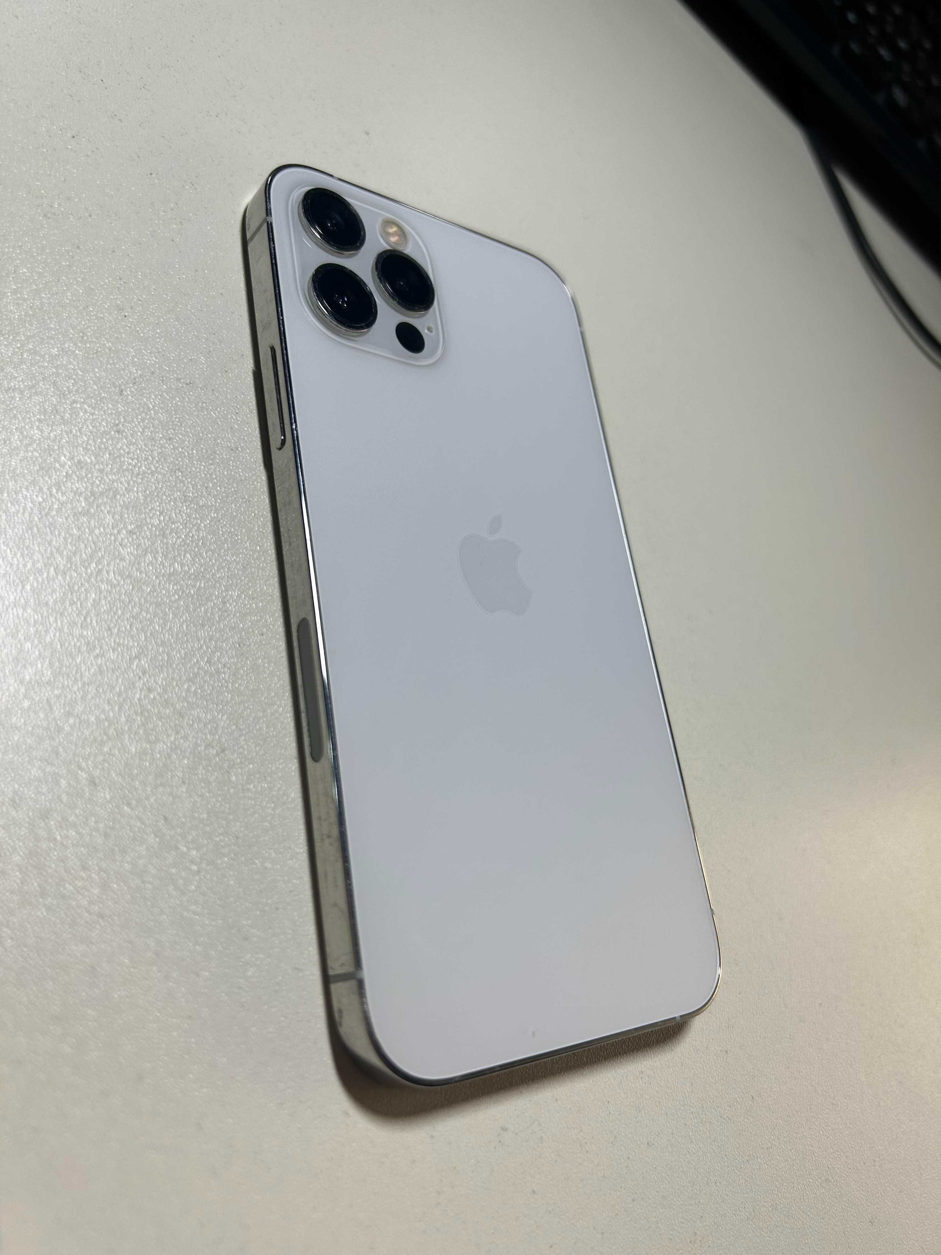 Смартфон Iphone 12 Pro 256GB Silver