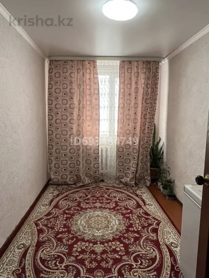 Продам квартиру  .