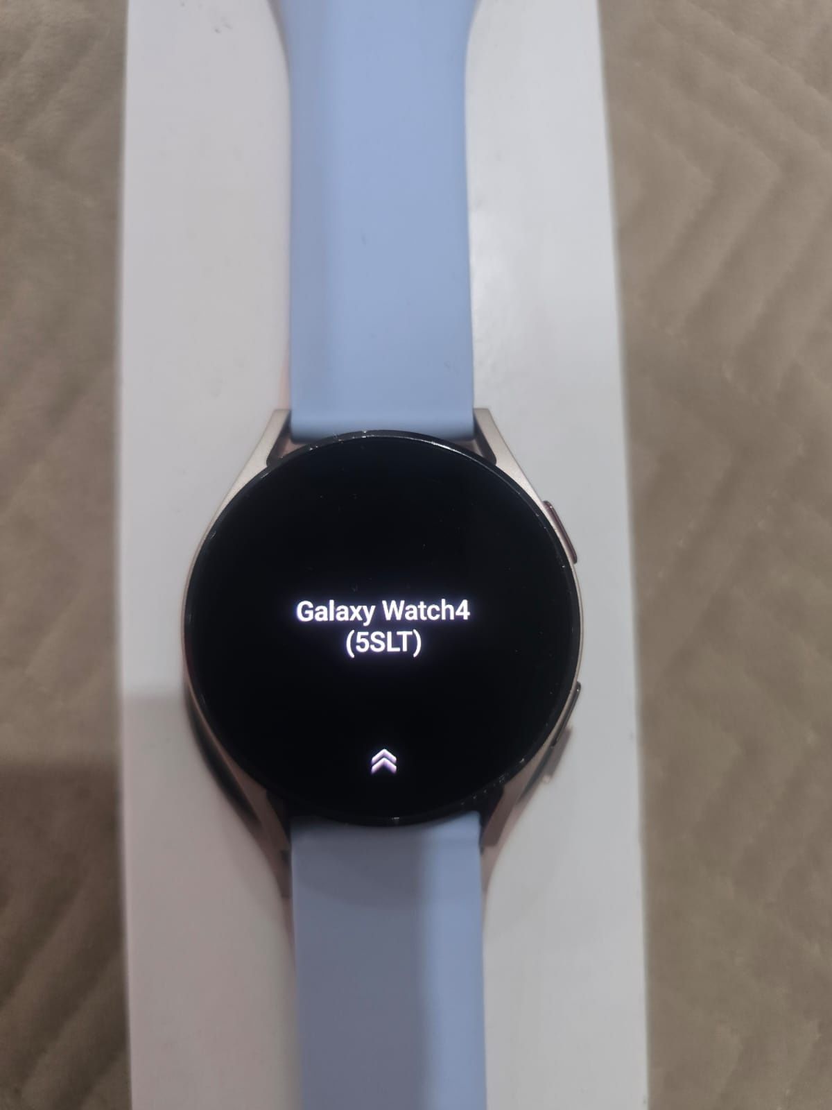 Смарт-часы Samsung Galaxy Watch 4 SM-R860 40 мм розовый