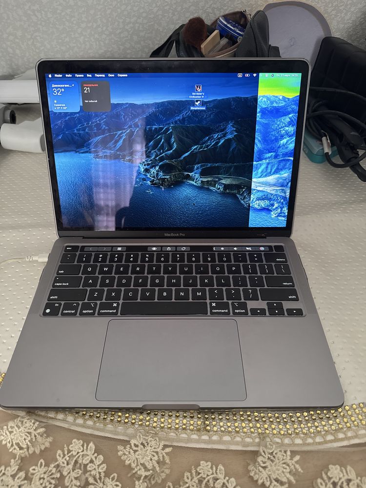 macbook m1 2020 myd92