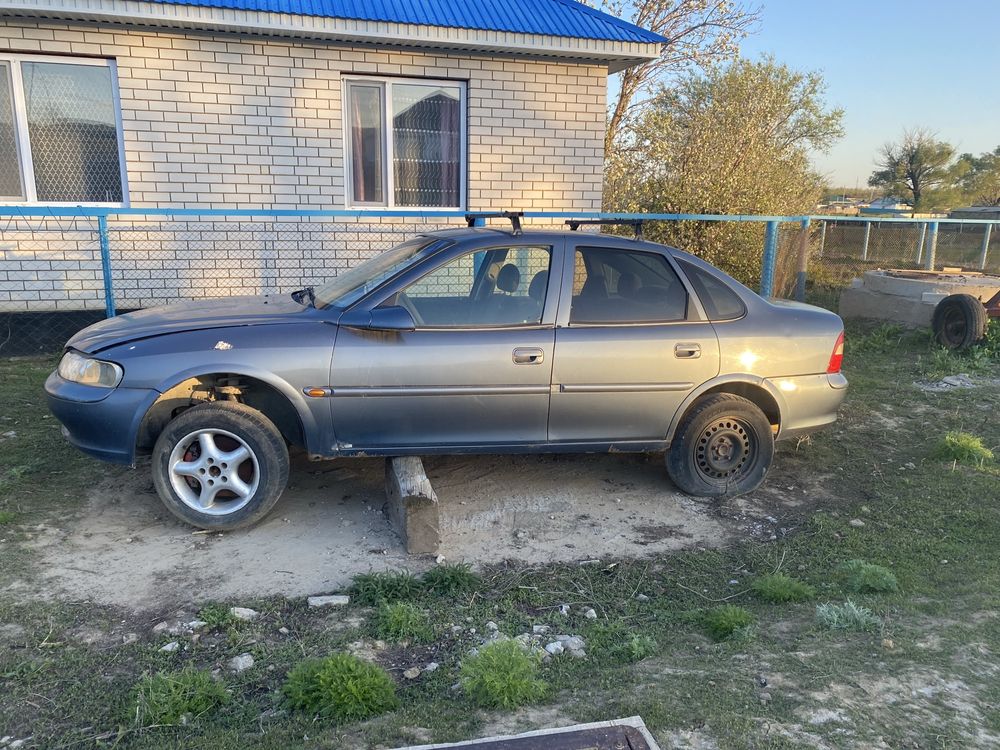 Прадам Opel vektra 1.6