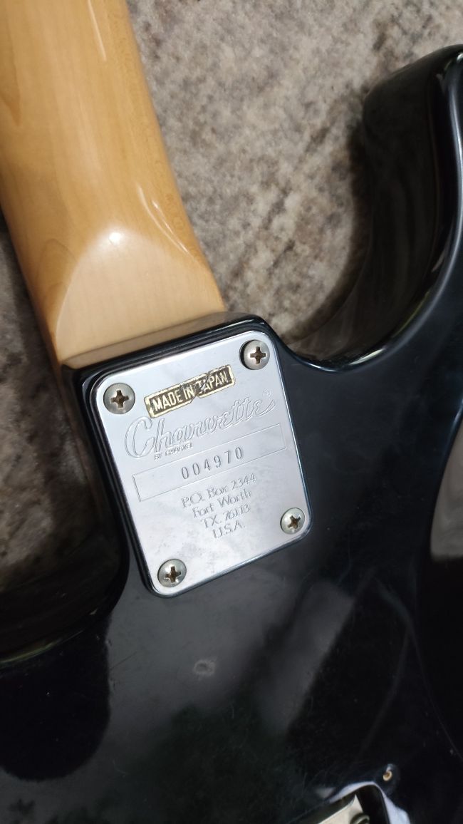 Charvette be charvel (made in Japan )