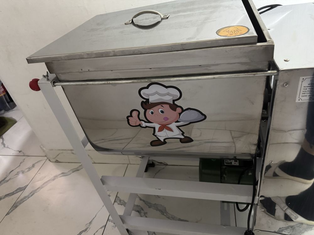 Продам тестомес , почти новый