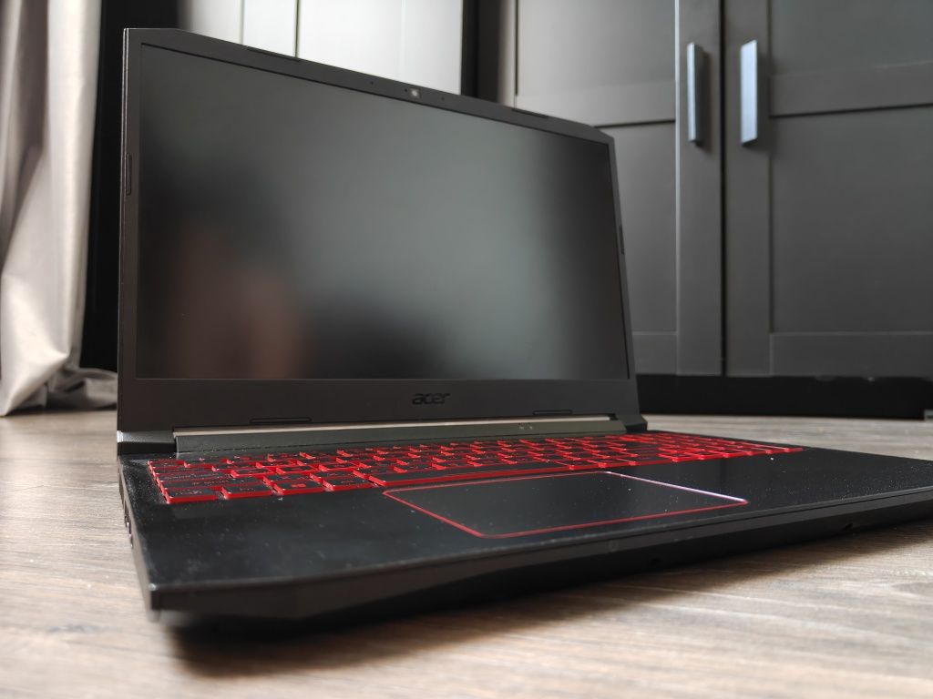 игровой ноутбук Acer nitro 5