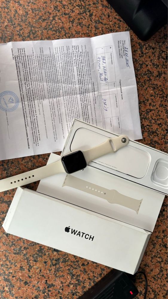 Apple watch Se(2)44mm