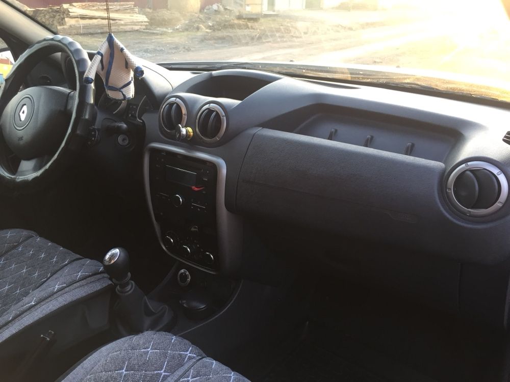 Продам автомашину Renault Duster