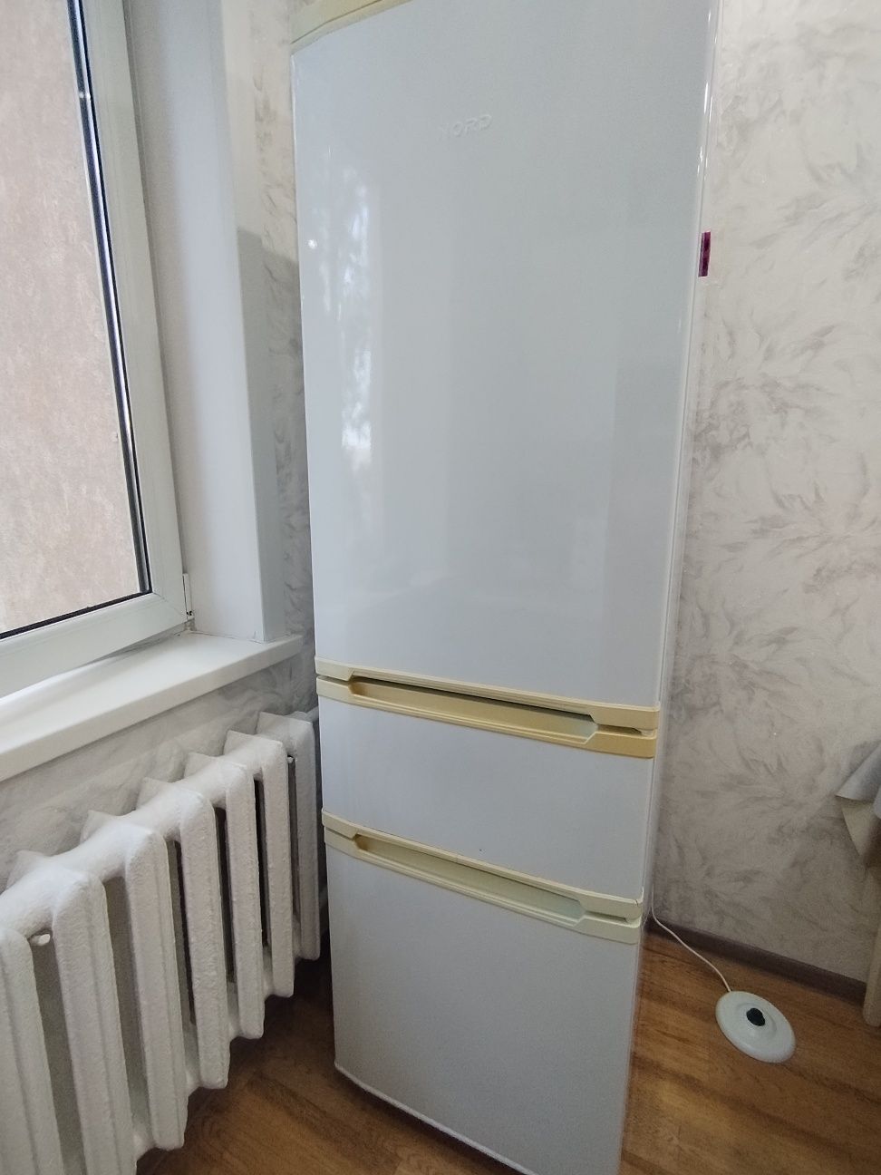 Продам холодильник в хорошем состоянии. 3х камерный,марка Nord. 
Трехк