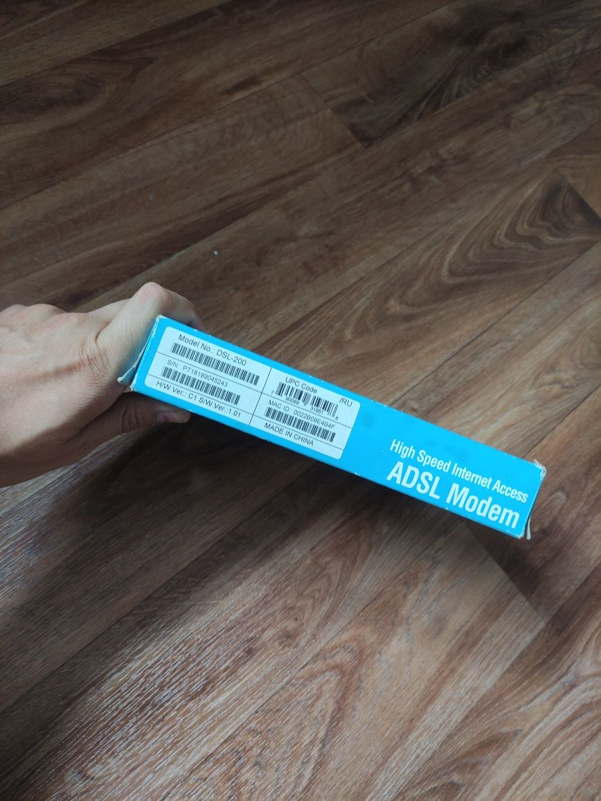 Продам ADSL модем D-LINK DSL-200