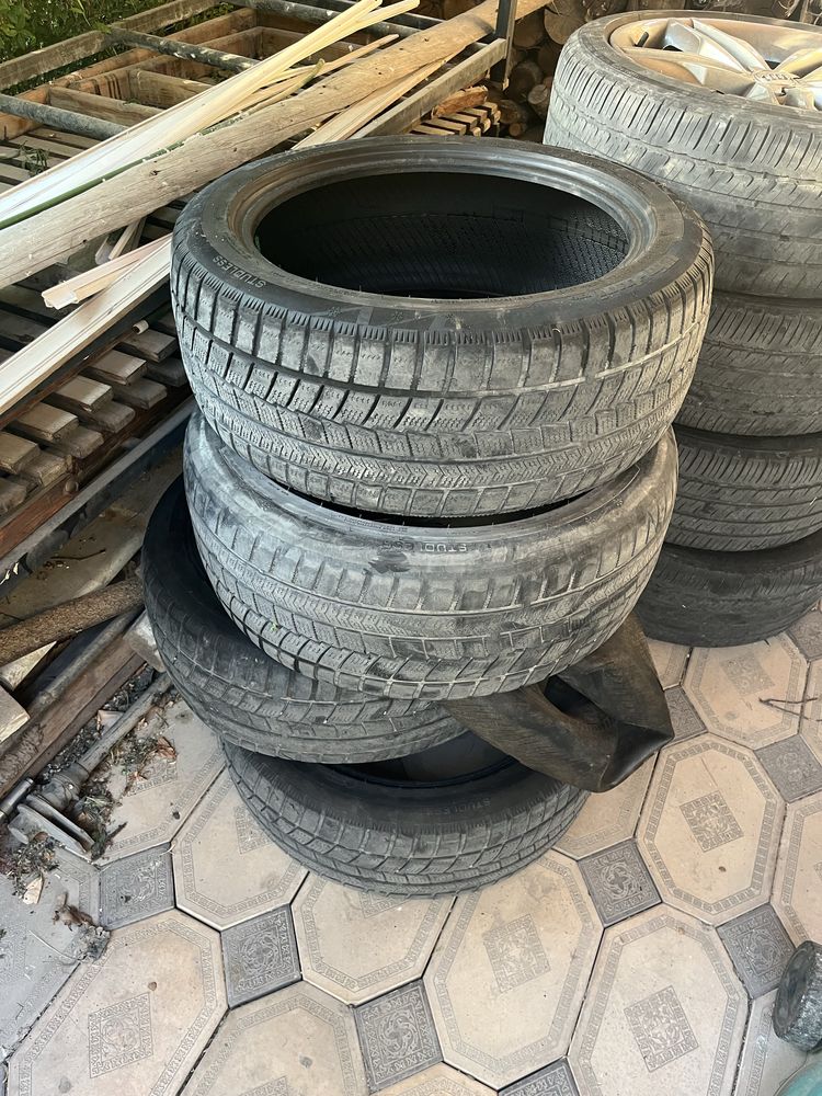 Продам шины на 18, 4шт
