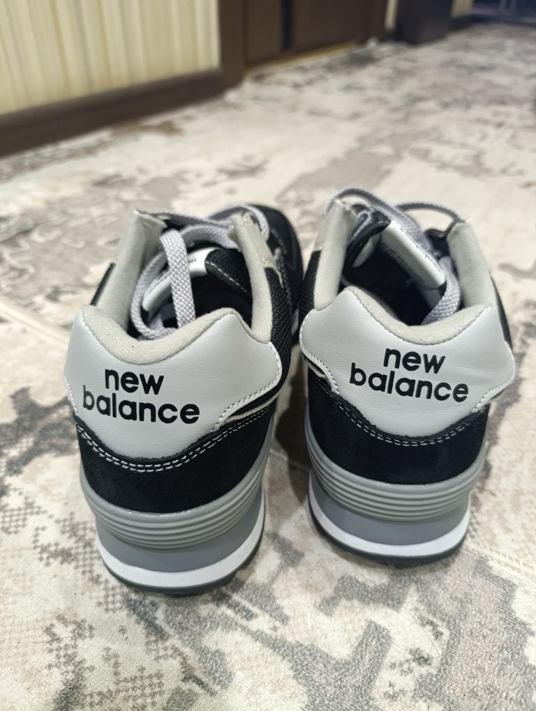 Продам New balance 574