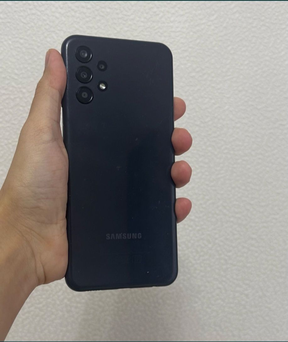 Продам Samsung A13, 64gb