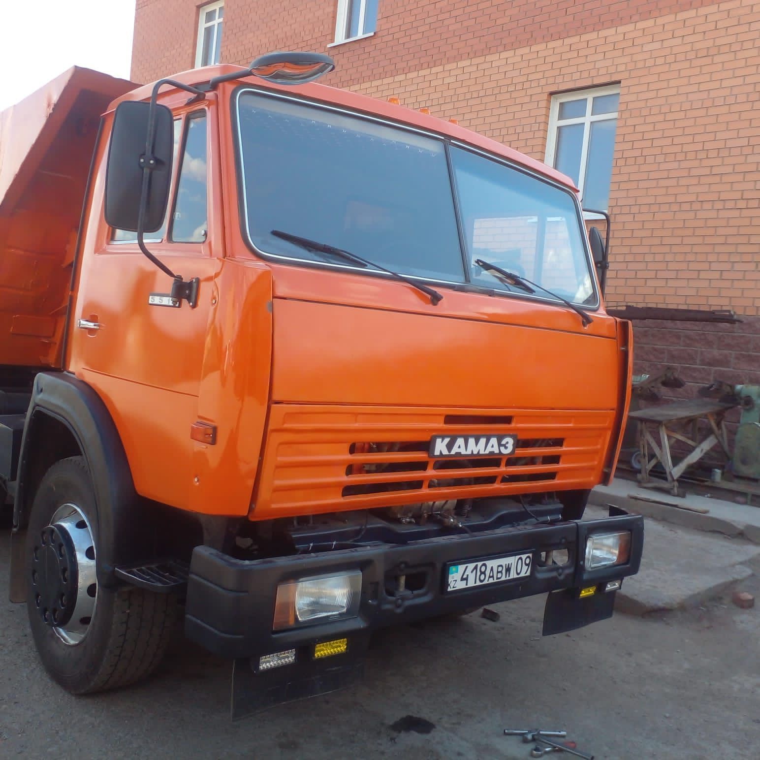 Продам  КамАЗ  за  7 мил (торг есть) или обмен на легковой автомобиль.
