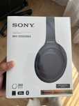 Наушники Sony WH-1000XM4 черный новые