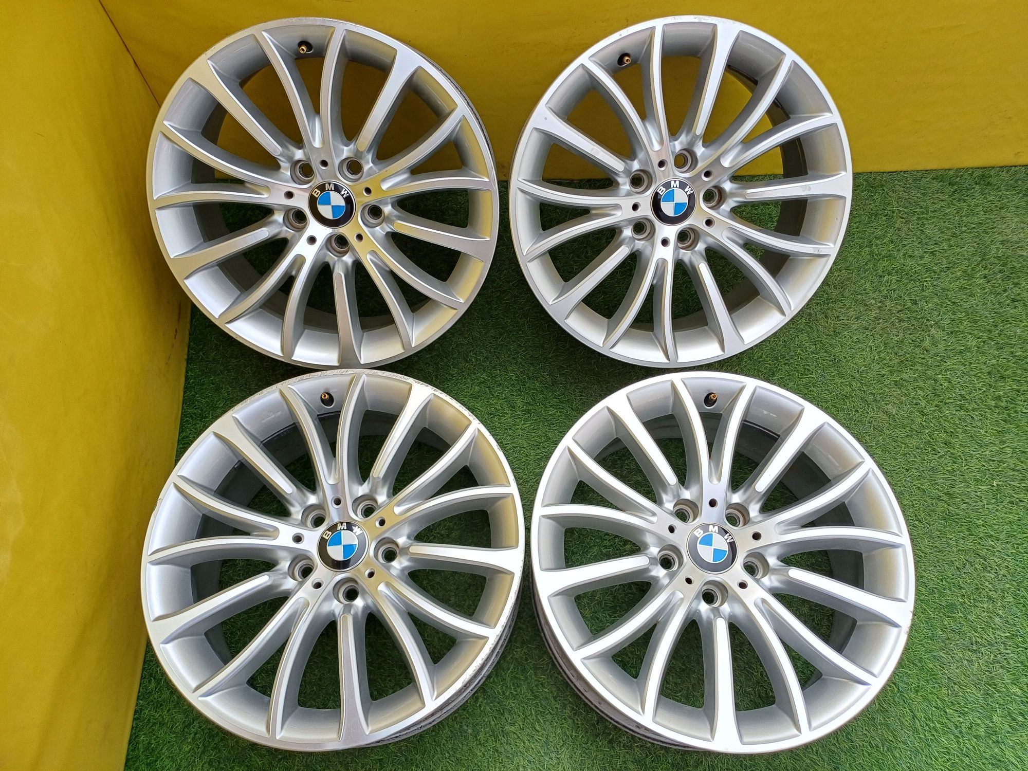 Диски R18 5x120 (Стиль 454) на BMW.