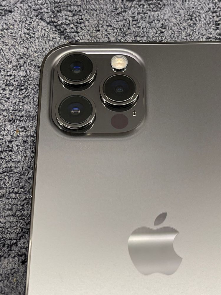 iPhone 12 Pro Max 128Gb, Серый Graphite, Батарея 83% айфон 12 про макс