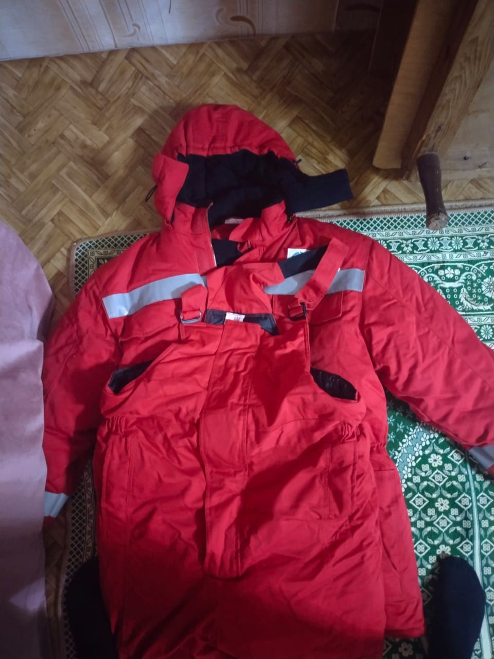 Зймный размер новый.52.54, ке.келеди.
