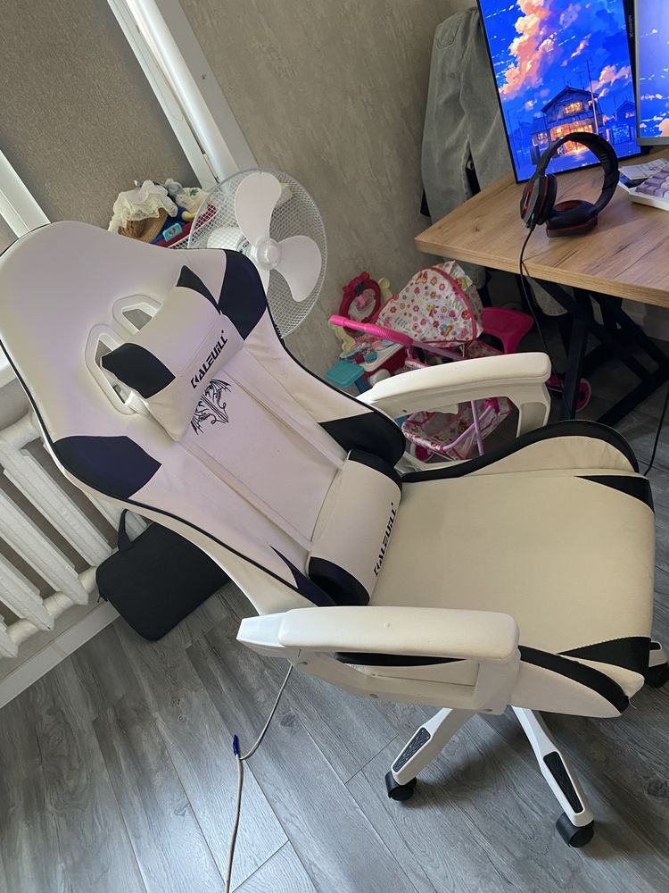 Игровое кресло недорогого