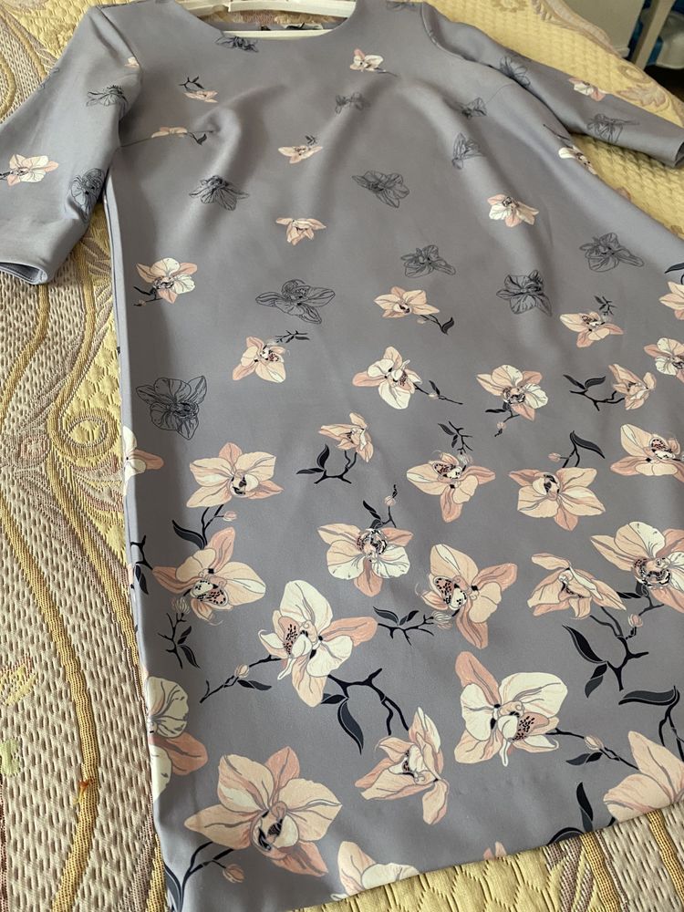 Продам платье