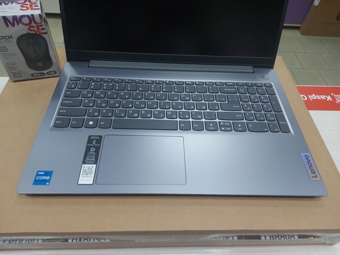 Новые Lenovo Slim 3 (Core i5-12450H, 512 Gb SSD, 8 Gb DDR4)