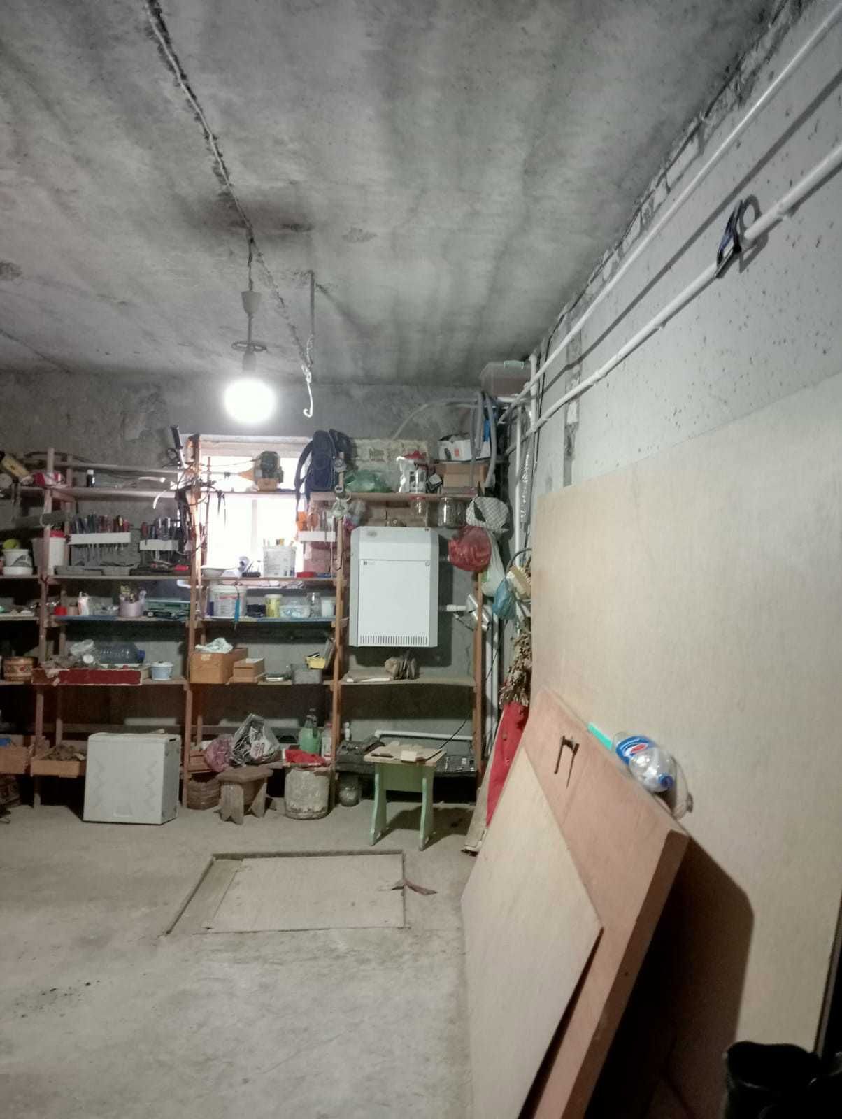 В Зачаганске продается 3-х эт. коттедж 206кв.м. с землей 10 соток