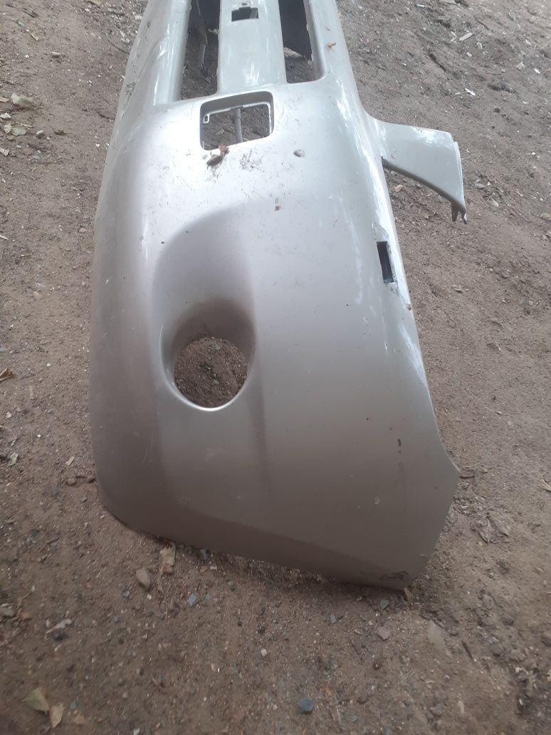 Бампер Toyota Rav4 2006 оригинал