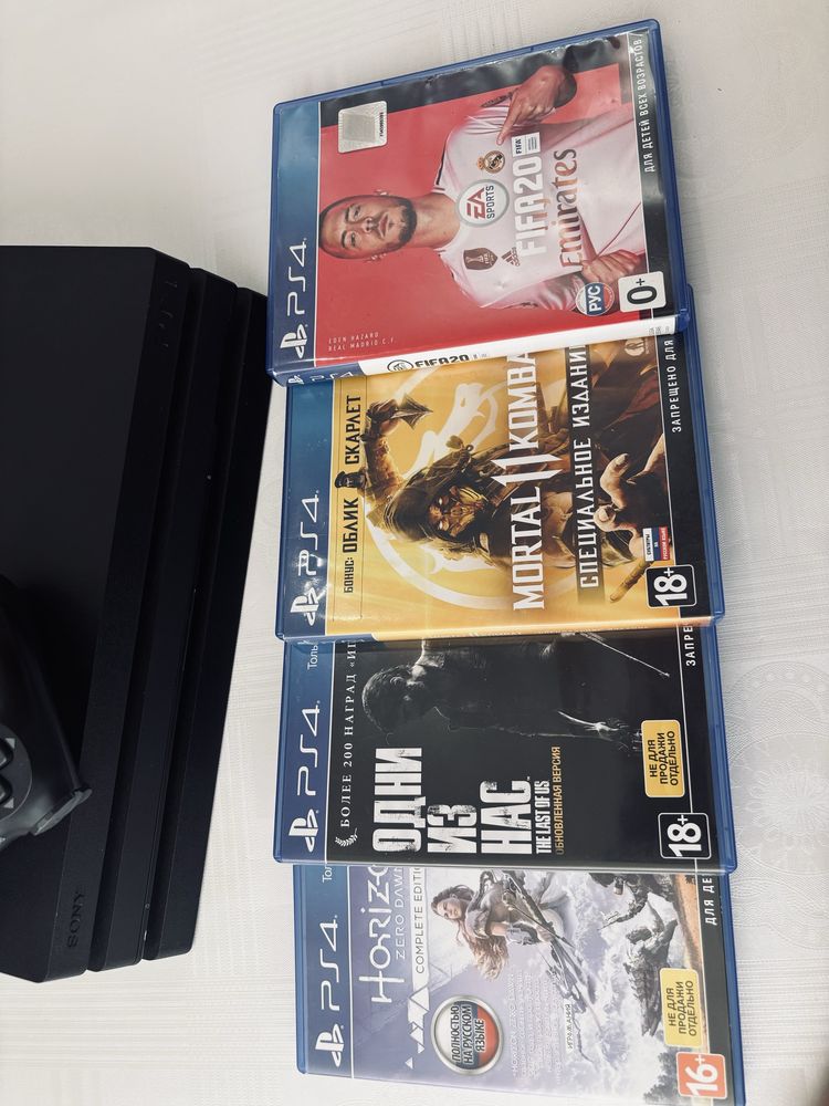 Продам или обмен PlayStation PS4 PRO 1tb