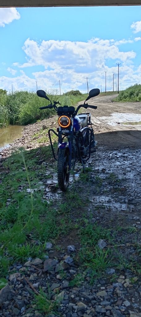 Продам Мопед KNAH MOTO 110