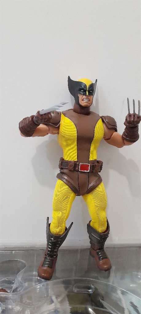 Продам фигурку Росомахи из Людей Икс (X-Man)