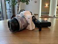 беззеркальный фотоаппарат Canon Eos M50 kit + доп. аккум