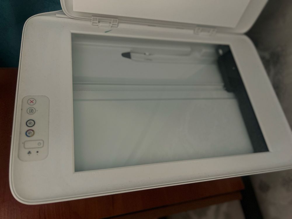 Продам принтер HP Desk Jet2320