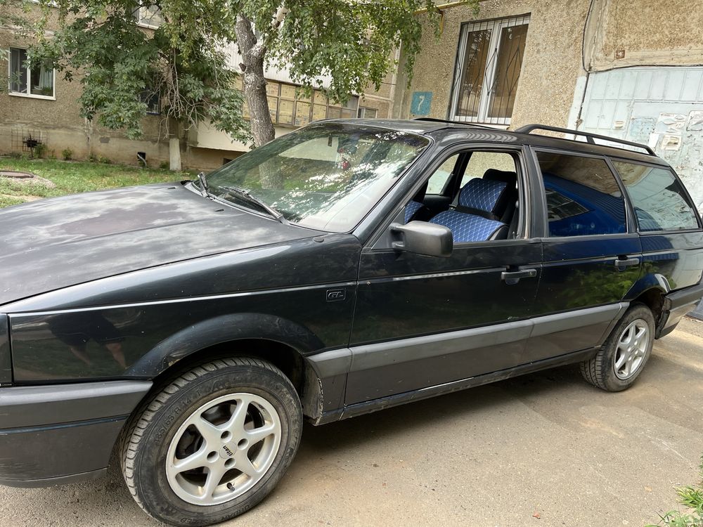 Volkswagen passat b3 унтверсал 2.0л.