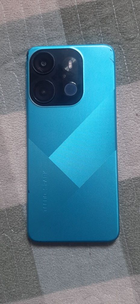 TECNO Spark Go 2023 г  телефон