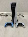 Продам PS5 с 2 джойстиками и играми
