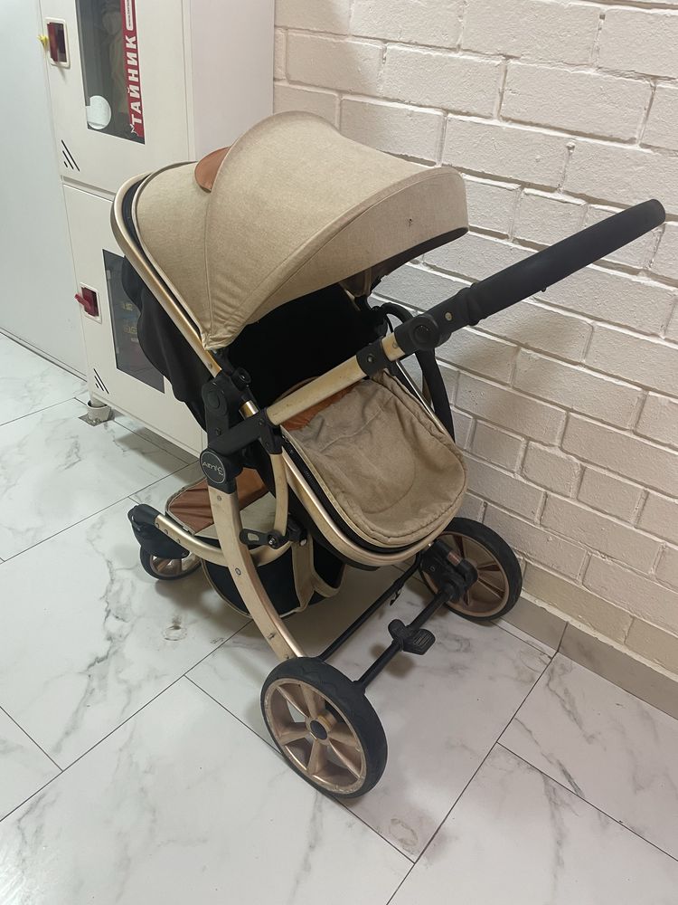 Продам коляску