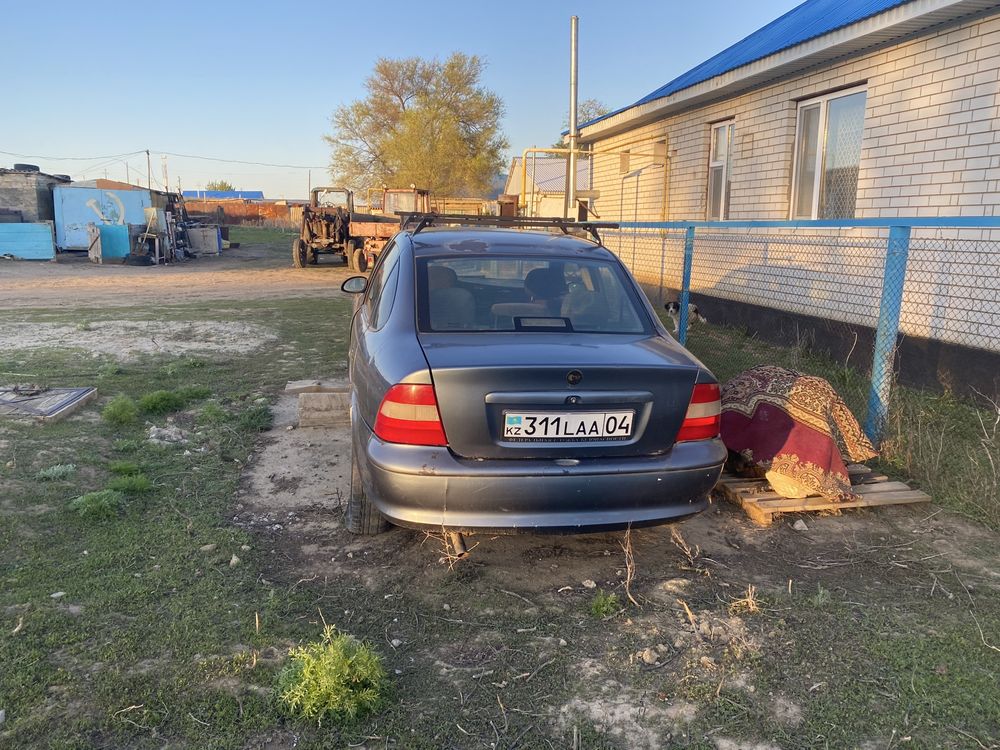 Прадам Opel vektra 1.6
