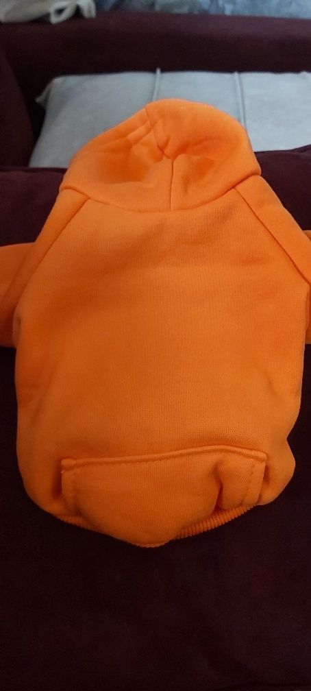 Продам кофточку на собаку, кошку