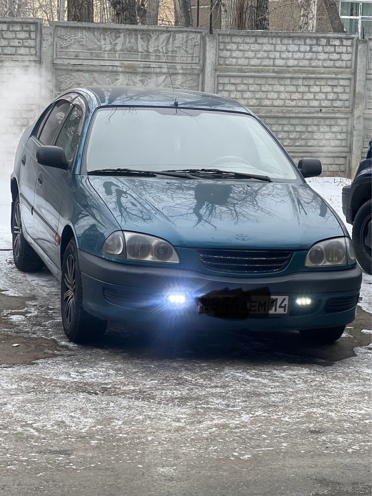 Toyota Avensis хорошем состоянии газ бензин 1,6 объем обмен на автомат