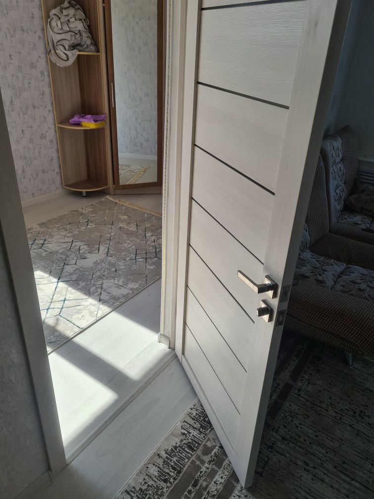Сдаётся двух комнатная квартира в районе центрального гастронома