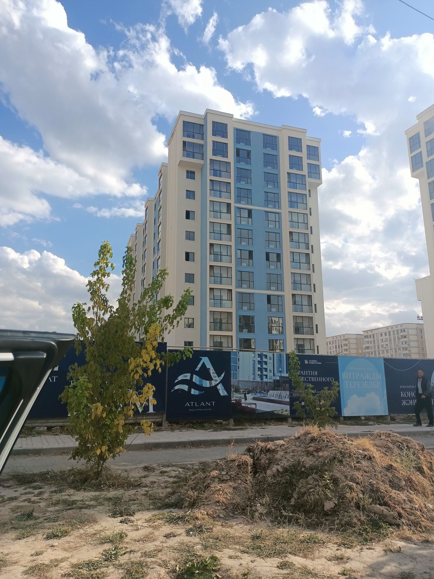 Продам 3-х комнатную квартиру в мкр.Шымкент сити