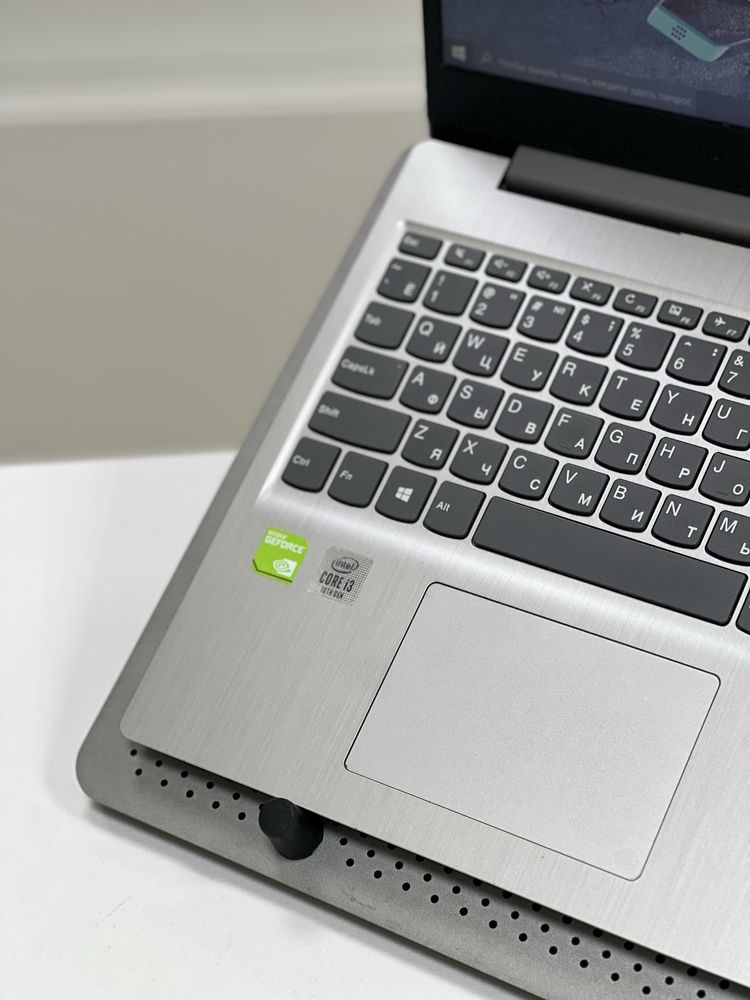 Lenovo IdeaPad | Intel Core i3-10110U | ОЗУ 12Gb | SSD 256Gb