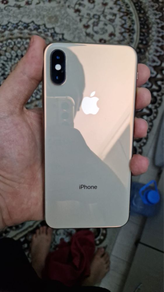 Iphone xs 64gb gold