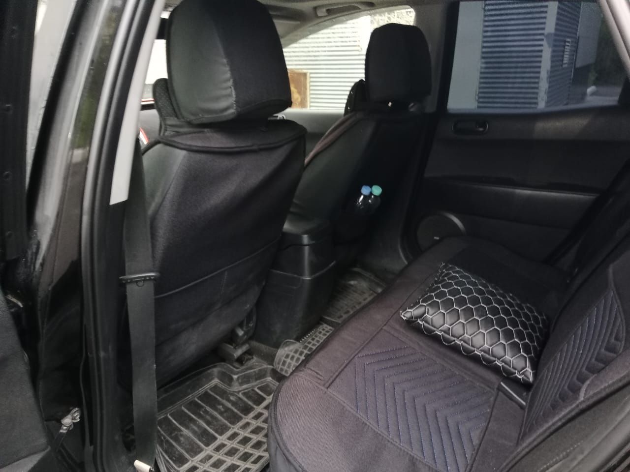 Продам автомобиль Mazda cx7
