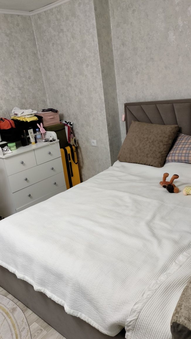 Продам дом 150 кв.м. 3 спальные комнаты большой зал и кухня санузел в
