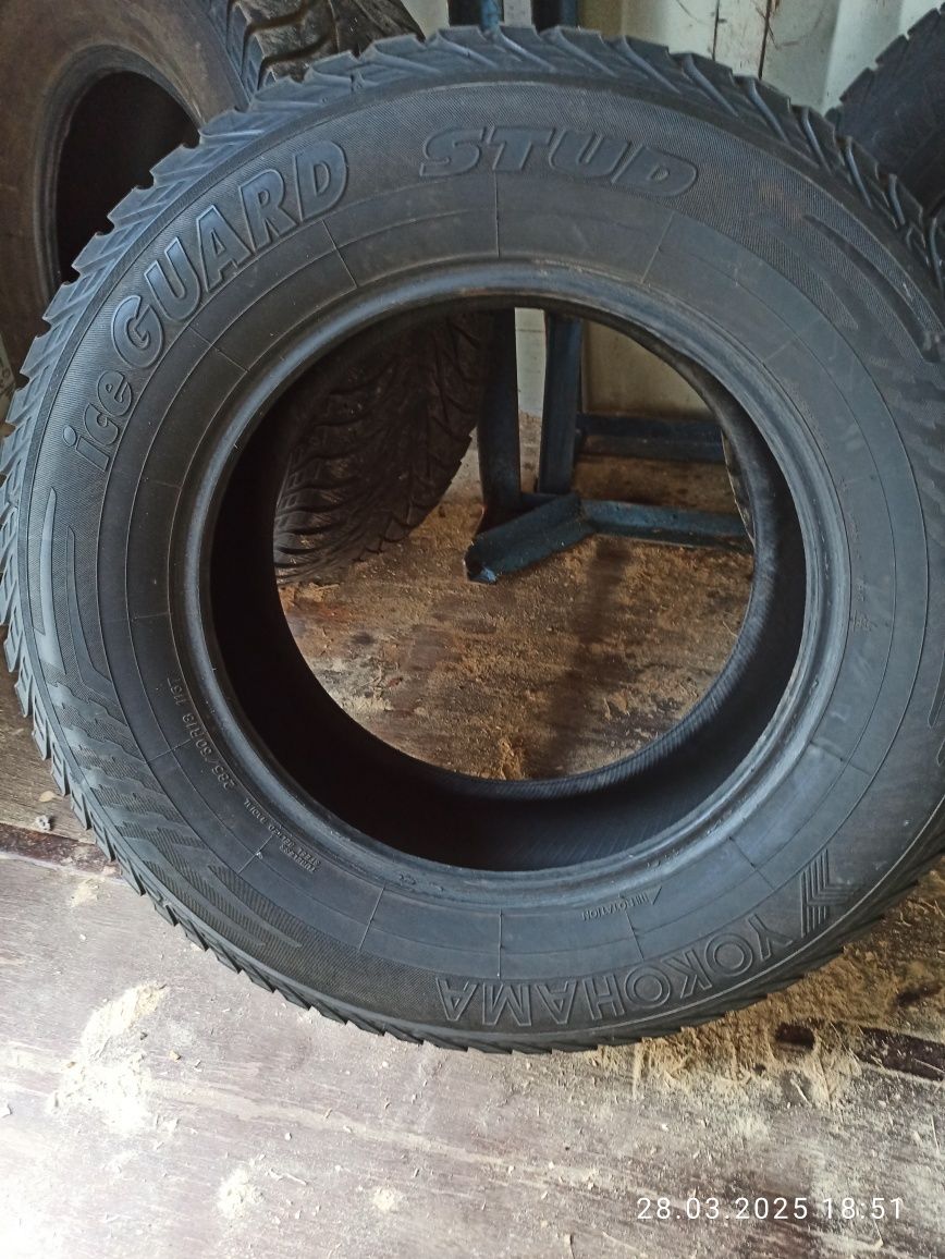 Продам баллоны зимние шиповоные 285/60R16