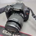 Canon EOS 1100d Rebel T3i с kit объективом Canon 18-55мм