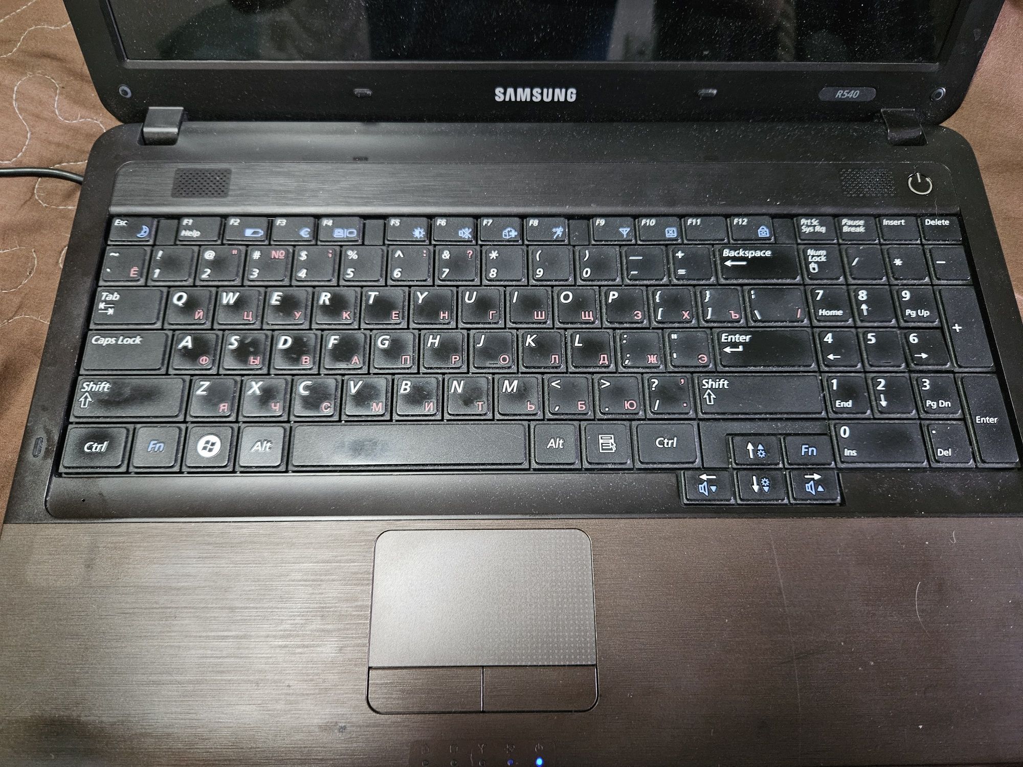 Продам офисный ноутбук Samsung