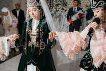 Бешпент Aliya Tuman сатылады