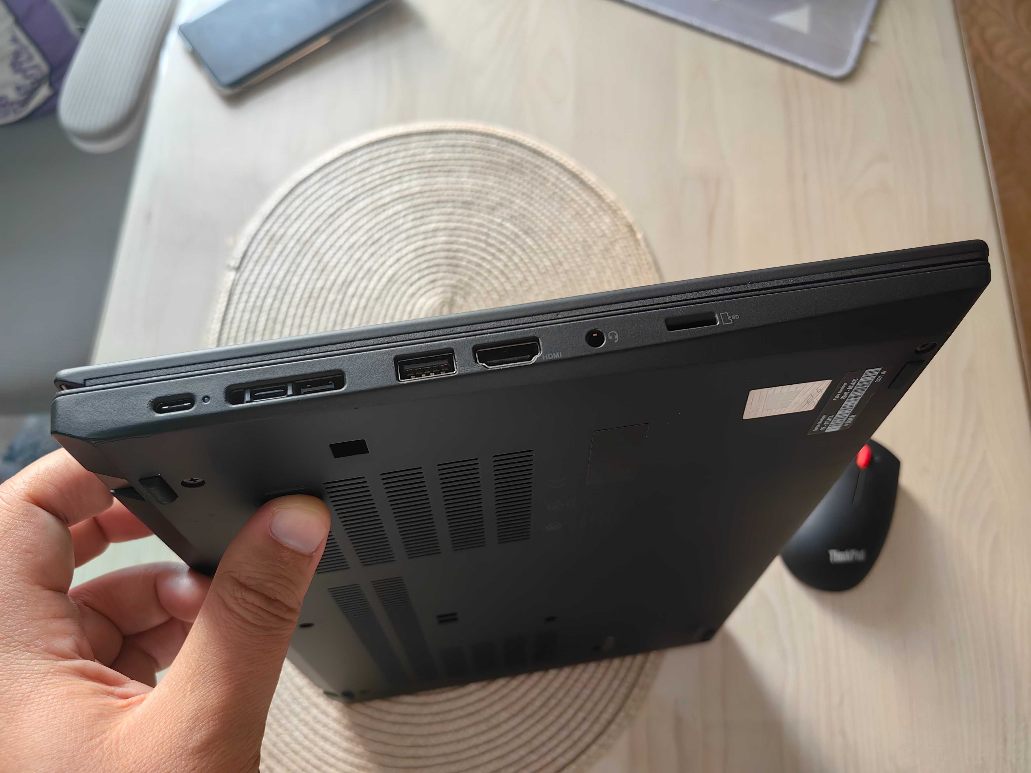 Lenovo Thinpad T14(gen2) Core i5-1135G7, 16Gb, 512ssd, 400нит 100%SRGB