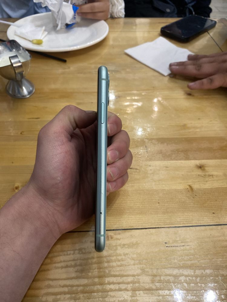 Iphone 11, 128гб